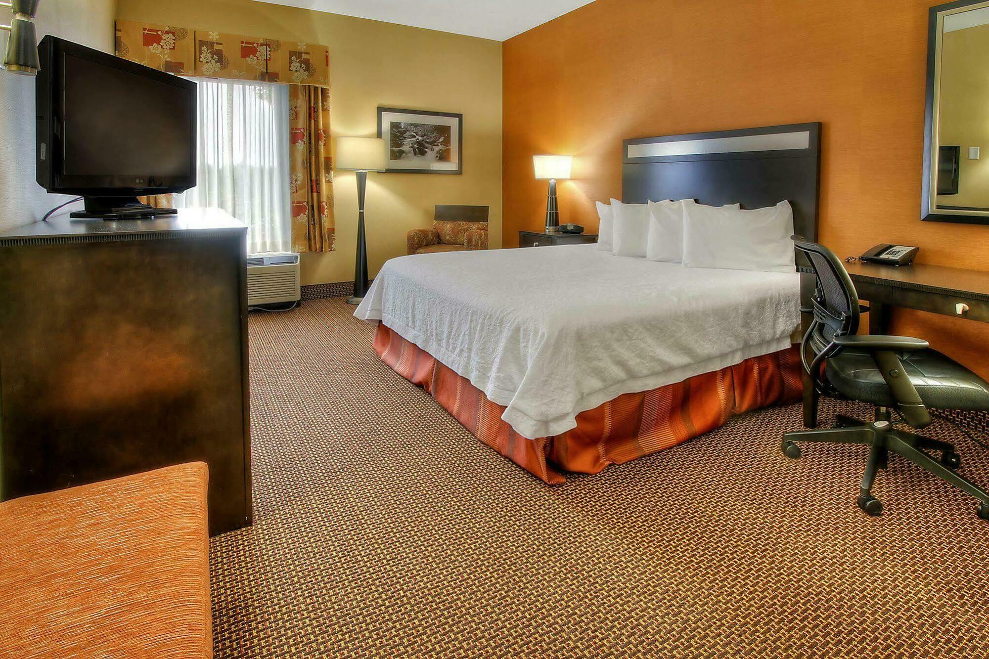 Hampton Inn Johnstown Geistown Extérieur photo